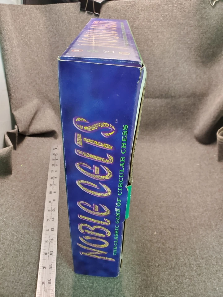 NOBLE CELTS CLASSIC GAME OF CIRCULAR CHESS-EXCELLENT CONDITION COMPLETE  - Image 2 of 4