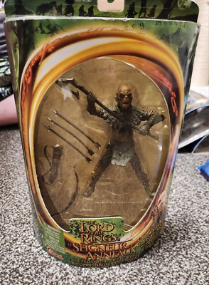 2001 Toy Biz LOTR Orc Warrior with Axe Hacking and Arrow Launching Action - NIB