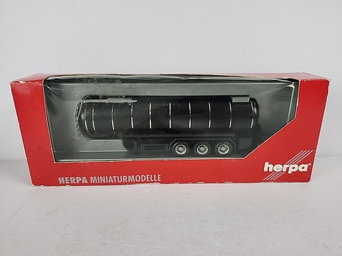 Remolque de betún Herpa #075671, carrocería negra 3a escala 1/87 HO | Zustand: New