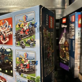 Lego 10244 Fairground Mixer NEW!! SHIPS FAST!!