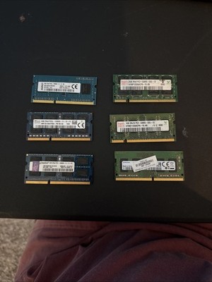 These are various sticks of DDR3 laptop RAM (SO-DIMM). 6 Pieces