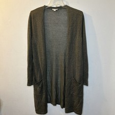 J Jill Cardigan size Petite Medium olive green sweater w side pockets FLAW