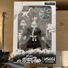 NECA Usagi Yojimbo Black White Teenage Mutant Ninja Turtles TMNT Figure