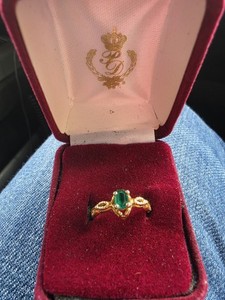 Authentic Premier Designs Yellow Gold-Plated Ring with CZ Crystals Size 7