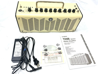 YAMAHA THR10 V2 Desktop Guitar Amp Used Tested w/ Genuine Adapter CD-ROM