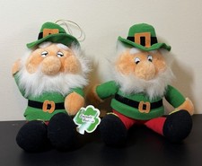Pair Of Emerald Buddies Plush Stuffed Leprechaun Toys Vintage Kiddiefun