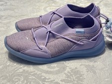 NWT Junior Girls S 13 1 SPEEDO Purple Lilac Aqua Trek Surfwalk Beach Water Shoes