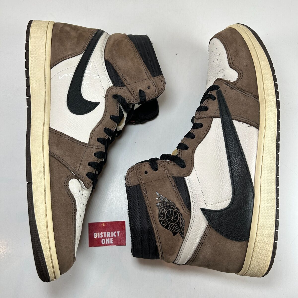 Travis Scott x Air Jordan 1 Retro High OG Mocha - Size 14 Travis Scott x Air Jordan 1 Retro High OG Mocha - Size 14