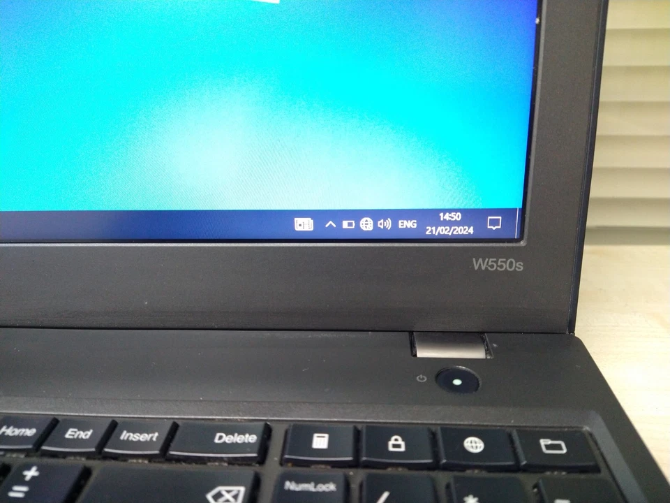 Lenovo ThinkPad W550s i7-5500U 2.4GHz 16GB RAM 256GB SSD *SUNKEN POWER BUTTON* - Image 4 of 4