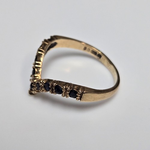 9ct Yellow Gold Ring Wishbone Sapphire Stones Hallmarked Ring in Size N 1/2 - Picture 3 of 5