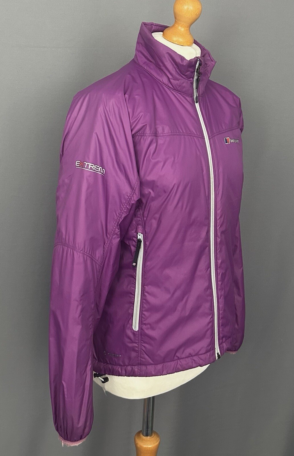 BERGHAUS EXTREM JACKET / PERTEX MICROLIGHT COAT -… - image 8