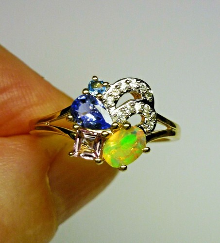 0.84 ct Natural Opal, Tanzanite, Aquamarine 10K Yellow Gold Cluster Ring Size 8