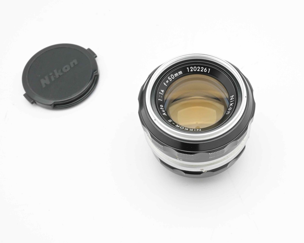 Nikon NIKKOR-S Auto 50mm f/1.4 Non-Ai Prime Lens with Caps (#18091