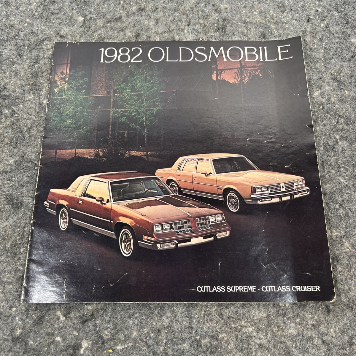 1982 Oldsmobile Cutlass Supreme and Calais Original Car Sales
