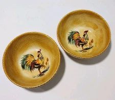 Tabletops Unlimited French Rooster Textured Cereal Soup Bowls 7" Hand Painted 