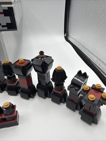 Lego 40174 Iconic Chess & Checkers Set Incomplete