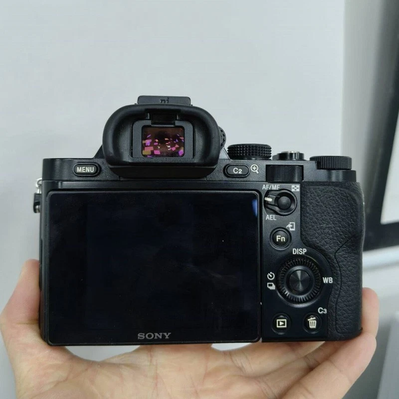 Sony Alpha A7 24.3MP Mirrorless Full Frame Digital Camera Body -95% New - Image 2 of 4