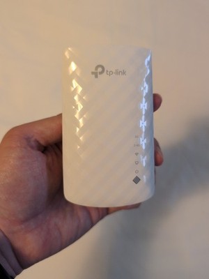 TP-Link RE220 AC750 Dual Band Wireless Wi-Fi Range Extender Booster