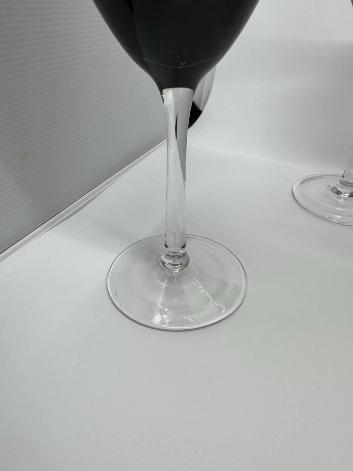 Conjunto de 6 taças de vinho/água pele de cobra Iris Apfel - Imagem 3 de 4