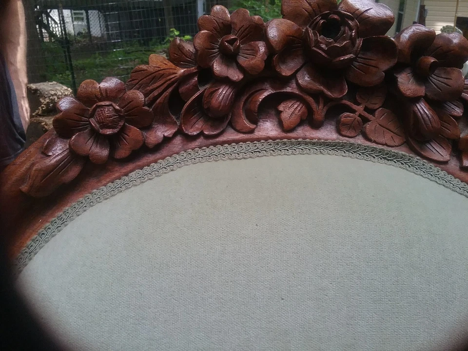 Silla tapizada verde tallada a mano victoriana años 1900 Foto 3 de 4