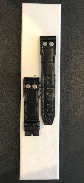 IWC OEM 20MM Pilot Strap A34836 with boutique box and pouch