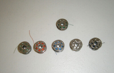 Vtg Sewing Machine Metal Bobbins 7 Hole‎ Most w/Previous Thread Lot of 32 7PCS Bobbins & Shuttle for Vintage Sewing Machine  main image 2