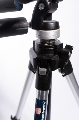 Manfrotto 055C con testa a tre assi 141RC - eccellente - Photo 4/8