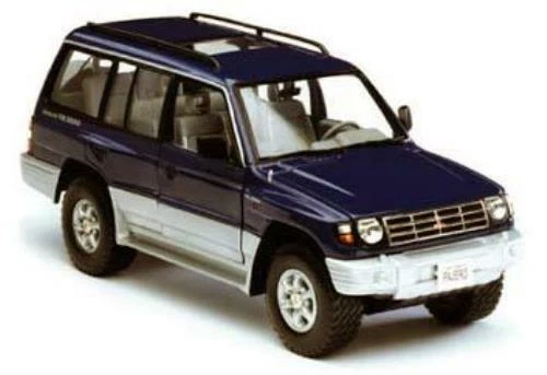 1:18 Sun Star Mitsubishi Pajero '98 verde, azul, rojo Foto 2 de 3