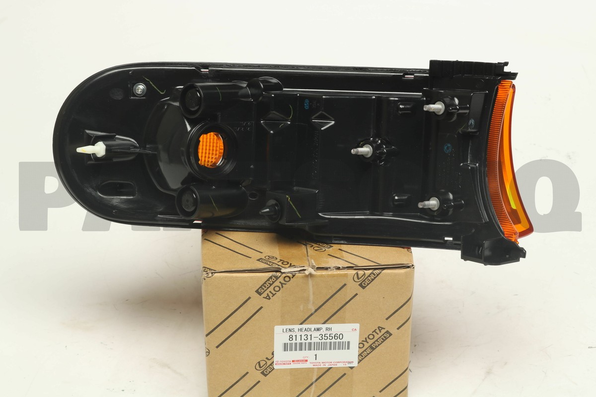 8113135560 Genuine Toyota LENS, FRONT TURN SIGNAL LAMP, RH 81131