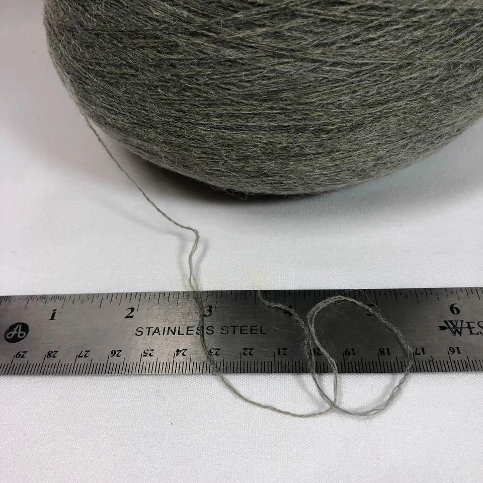 Fio Libra 2/30s - 10% lã 10% alpaca 80% acrílico - Silver Shark 554g - Imagem 4 de 4