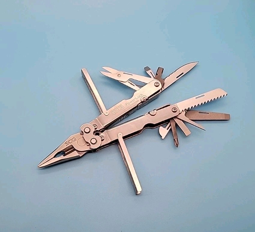 SOG PowerLock Multi-Tool - Silver - Screwdrivers, Pliers, Saw