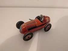 VOITURE DE COURSE ANCIENNE EN TOLE