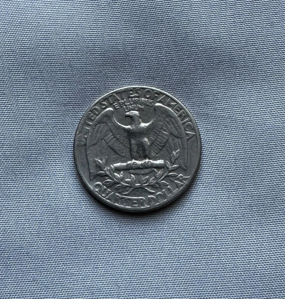 1966 Liberty Quarter US Coin No Mint Mark Error Rare Good Coin Collector  - Image 2 of 2