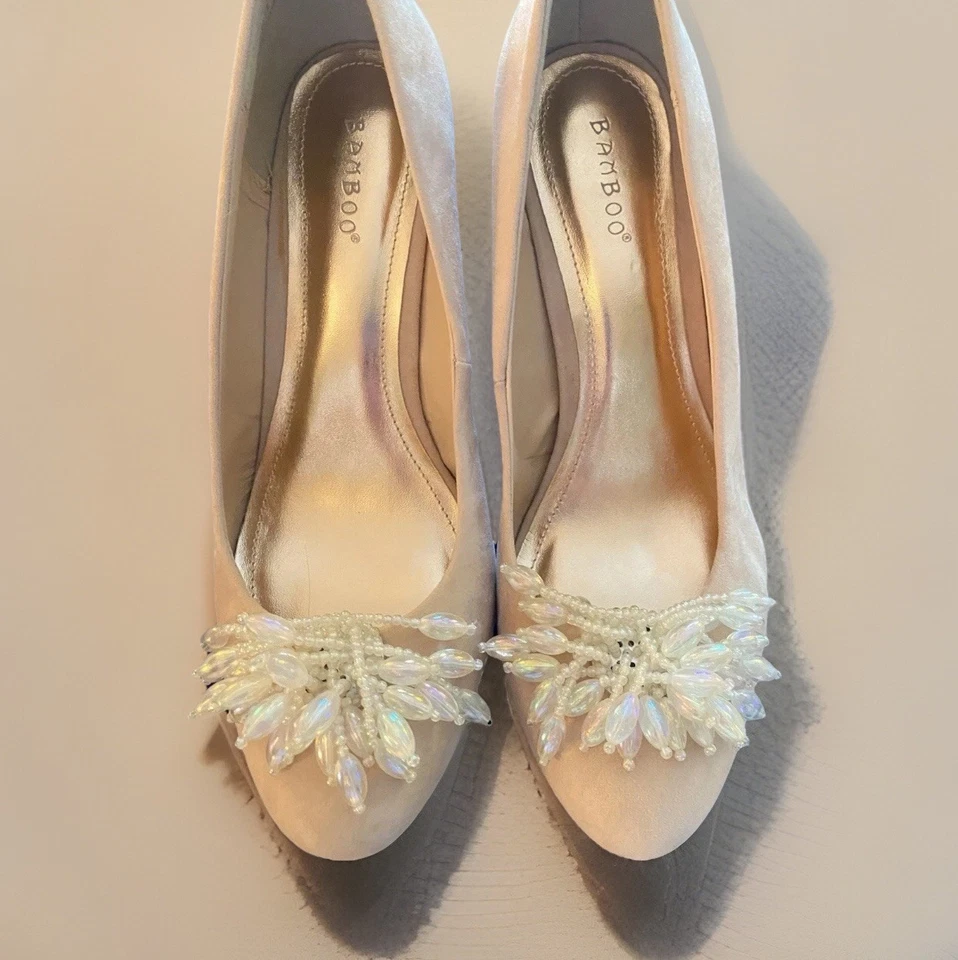 ZAPATOS DE SALÓN DE GAMUZA SINTÉTICA CHAMPÁN ELEGANTES ZAPATOS DE BODA FORMALES WMNS Talla 10 + CLIPS DE ACENTO Foto 2 de 4