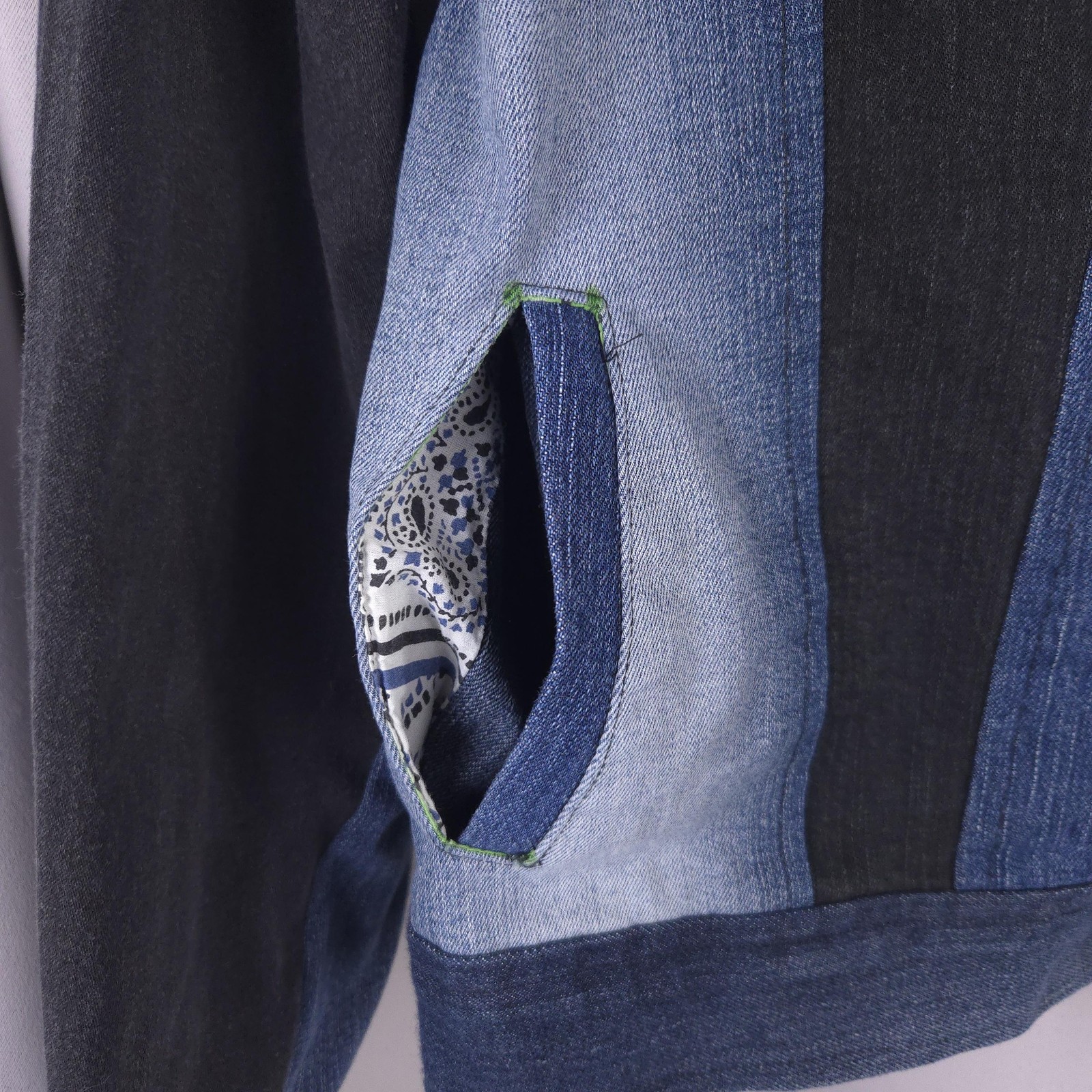 Mens Denim Jacket Medium Blue Patchwork Equipemen… - image 8