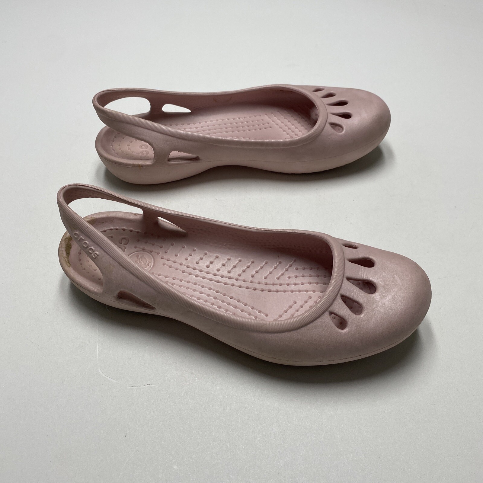CROCS Women’s Mary Jane Ballet Flat Pink Size 8 Gem