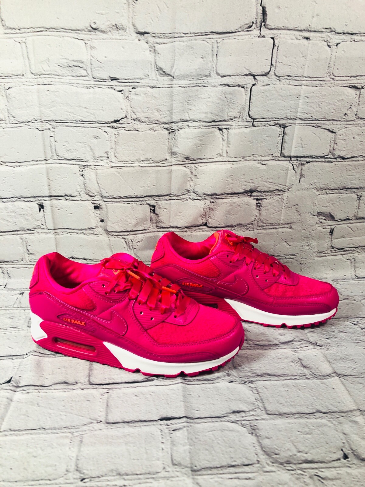 Nike Air Max 90 Fuschia Prime Pink Lifestyle Shoes Womens 9.5 DQ7783-600 |  eBay