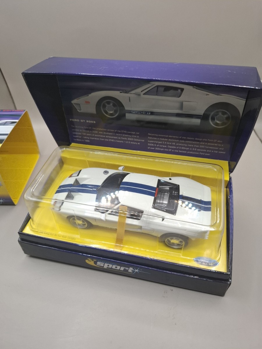 Voiture De Slot Scalextric – Ford GT 2005 (version Route, 1/32, Réf C2570)