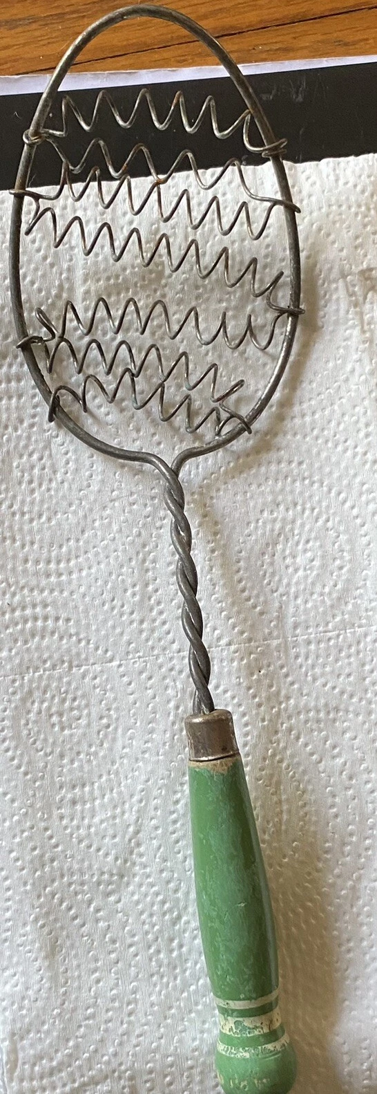 Vintage Spring Coil Wire Whip Whisk Strainer Green Wood Handle