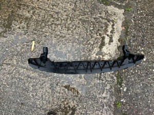 Volkswagen Golf 5 Plus Stoßstange vorne unten Querträger 5M0807093 B