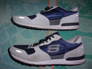 skechers sport with air cooled memory foam