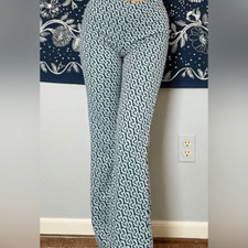 Urban Outfitters Boho Flared Patterned Pants Size XS. B20