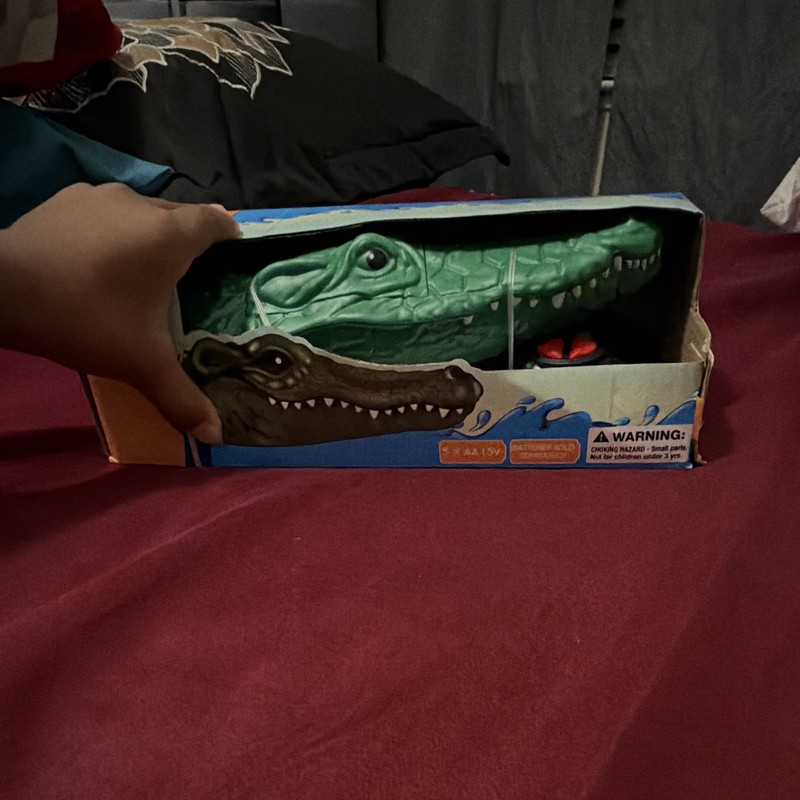 Outdoor Fun RC Alligator Electric Remote Control Toy Green RTR w/ Controller