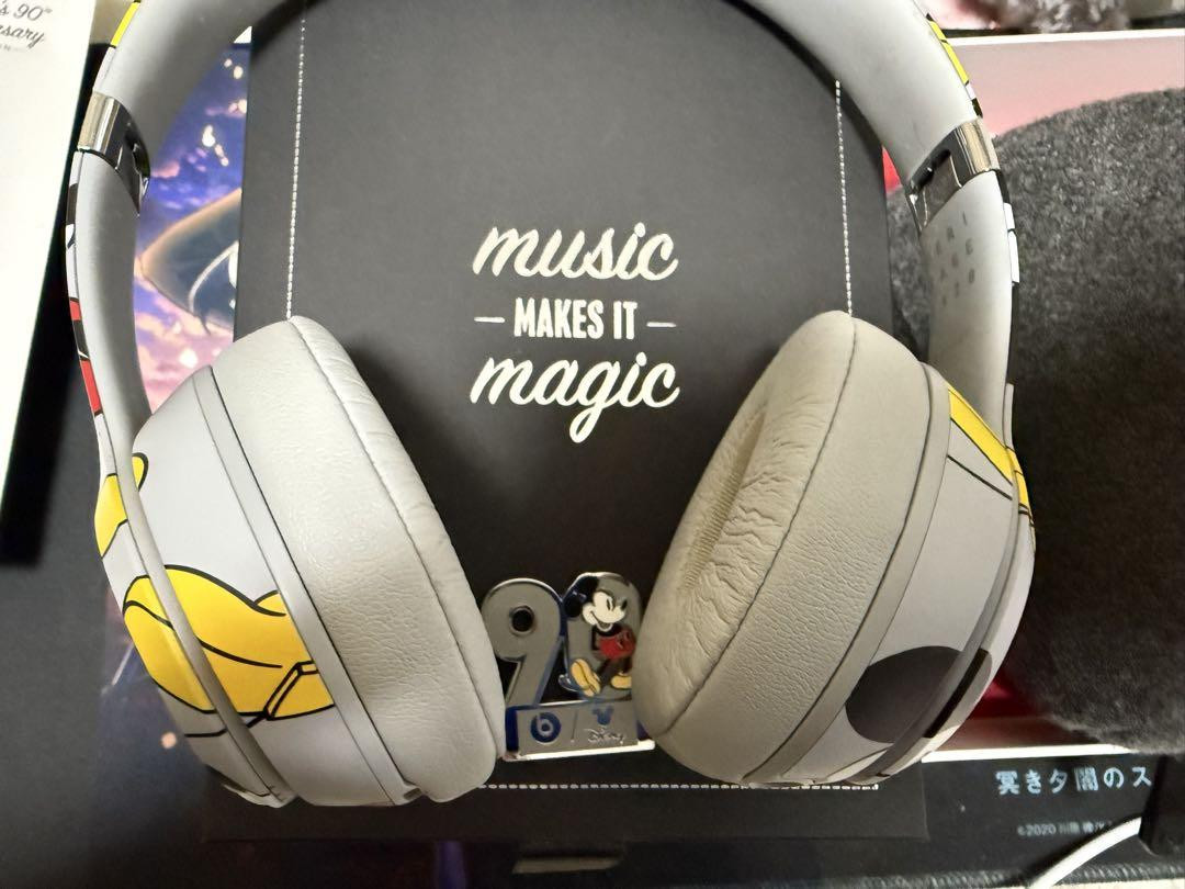 Complete Product Beats Solo3 Wireless Mickey 90Th Complete Product Beats Solo3 Wireless Mickey 90Th