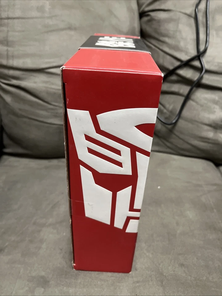 Transformers Masterpiece MP-06 BLUESTREAK (TRU) - SEALED - Priority Shipping - Image 4 of 4