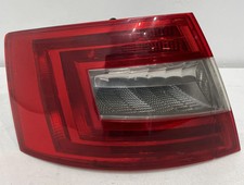 Feu arrière Skoda OCTAVIA