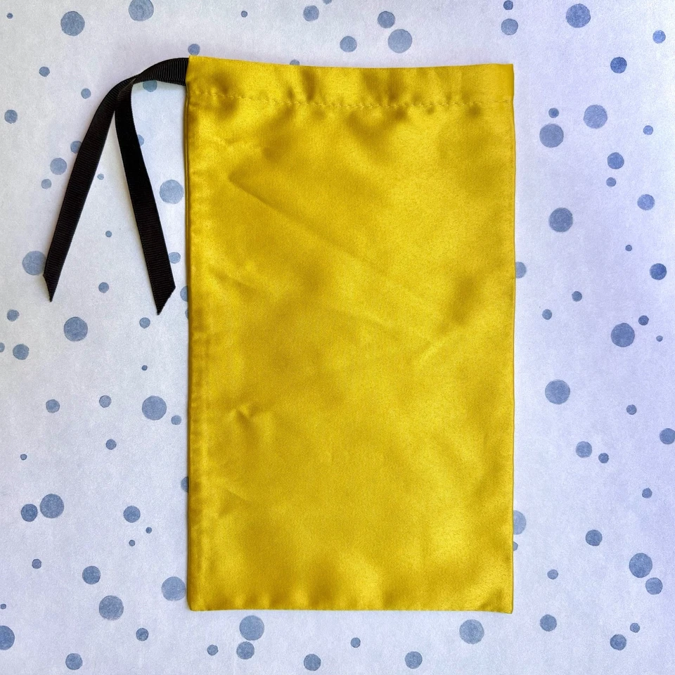 NUEVO AUTÉNTICO GUCCI Gafas de sol Amarillo Dorado Accesorio Bolsa antipolvo Bolsa Foto 3 de 4