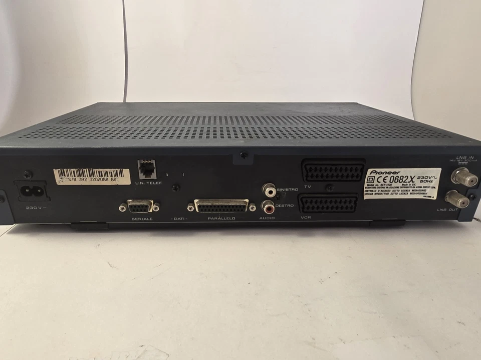 Decoder satellitare Gold box Pioneer BCT 1420:. - Immagine 3 di 4