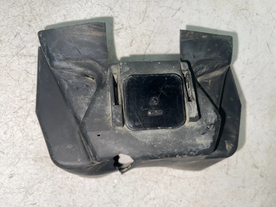 Yamaha WR250F 2005 03-13 montaje de relé de arranque Foto 4 de 4