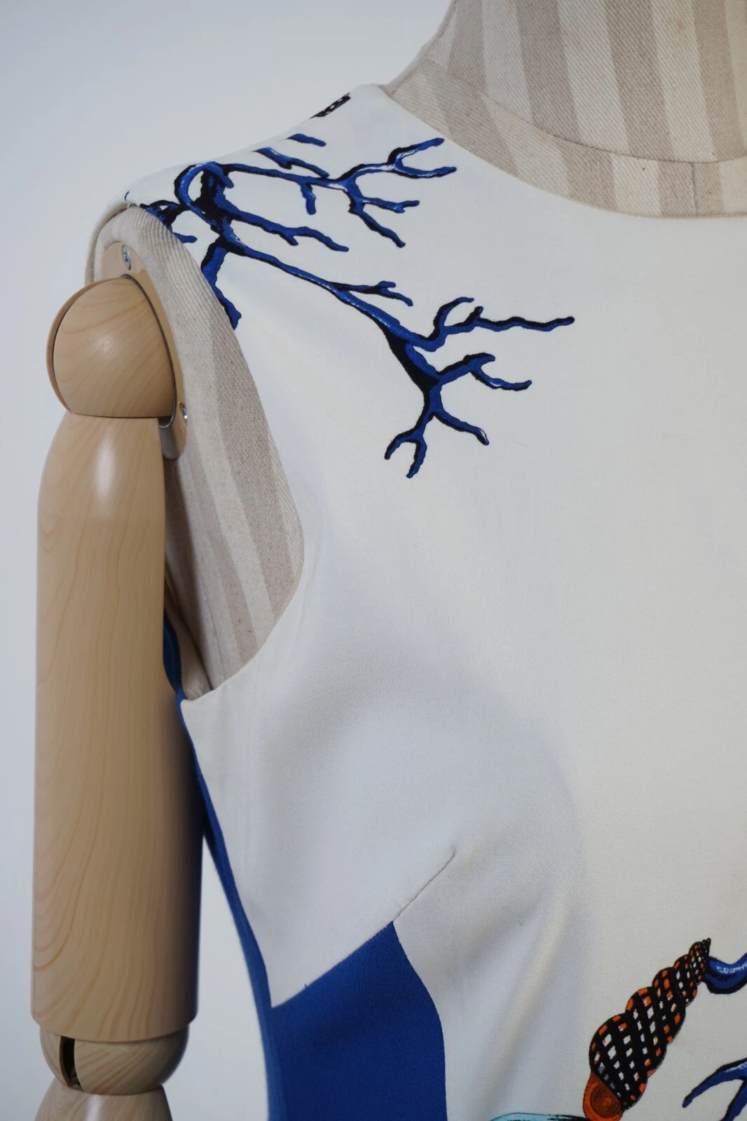 Raro Abito Donna Collezione Versace Stampa Corallo Bianco Blu Taglia 44 Made in Italy